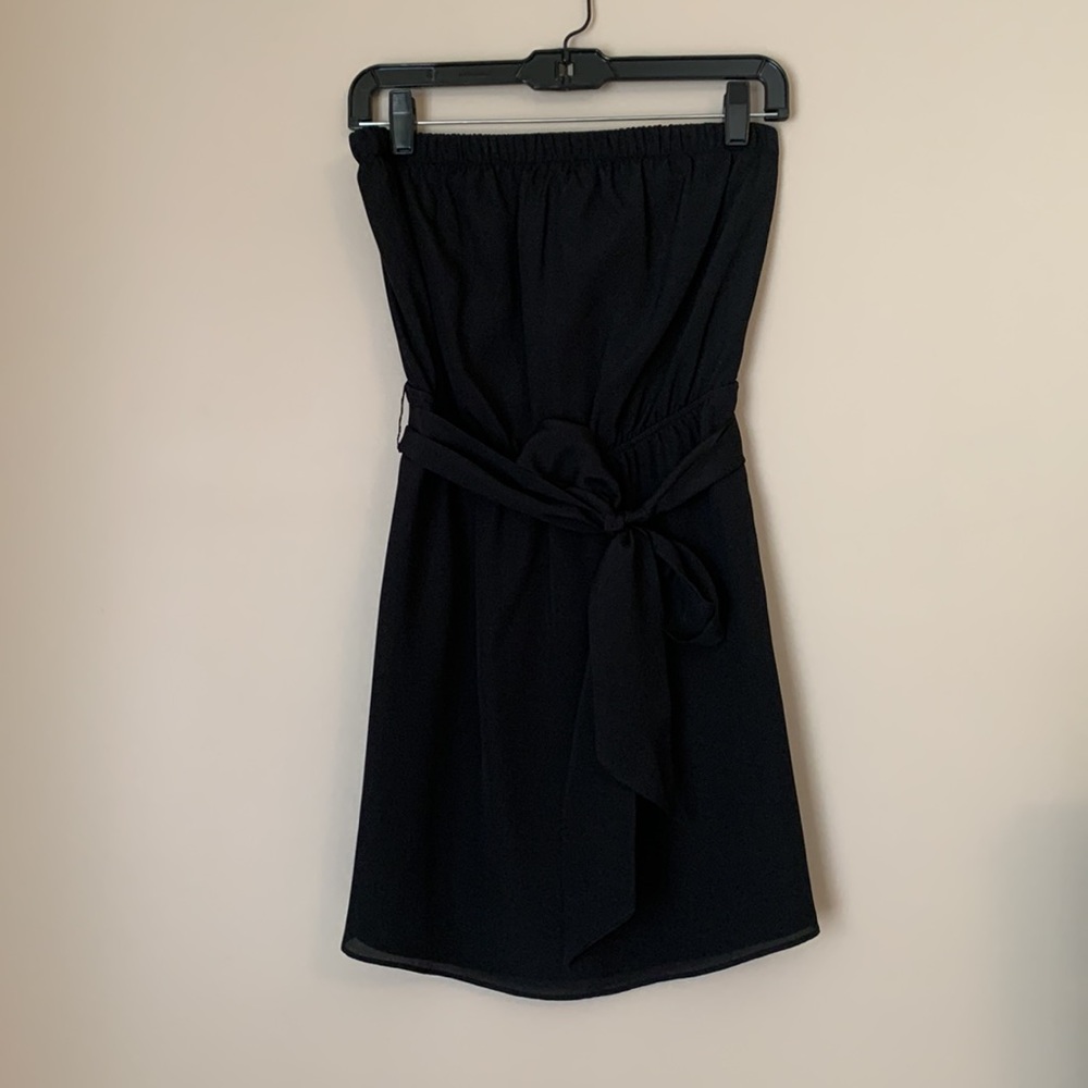 Express women’s strapless dress.
